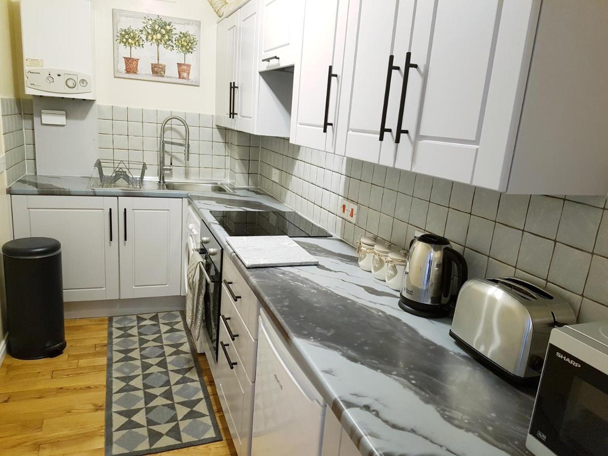 Inverness City 2 Bedroom Free Parking ภายนอก รูปภาพ
